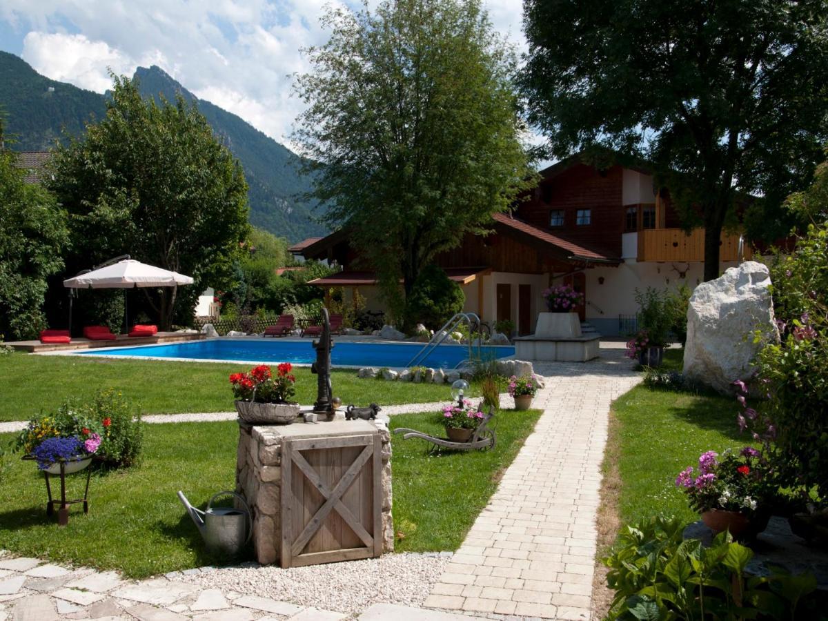 Gaestehaus Gamsei - Bosch Hermann Grassau  Luaran gambar