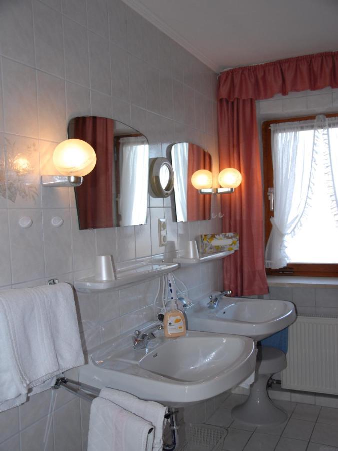 Gaestehaus Gamsei - Bosch Hermann Grassau  Luaran gambar