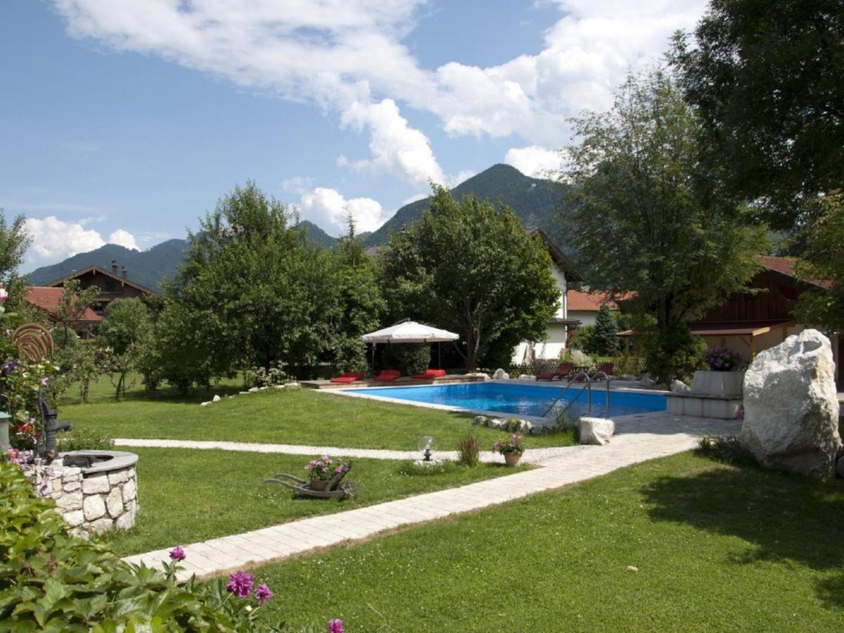 Gaestehaus Gamsei - Bosch Hermann Grassau  Luaran gambar
